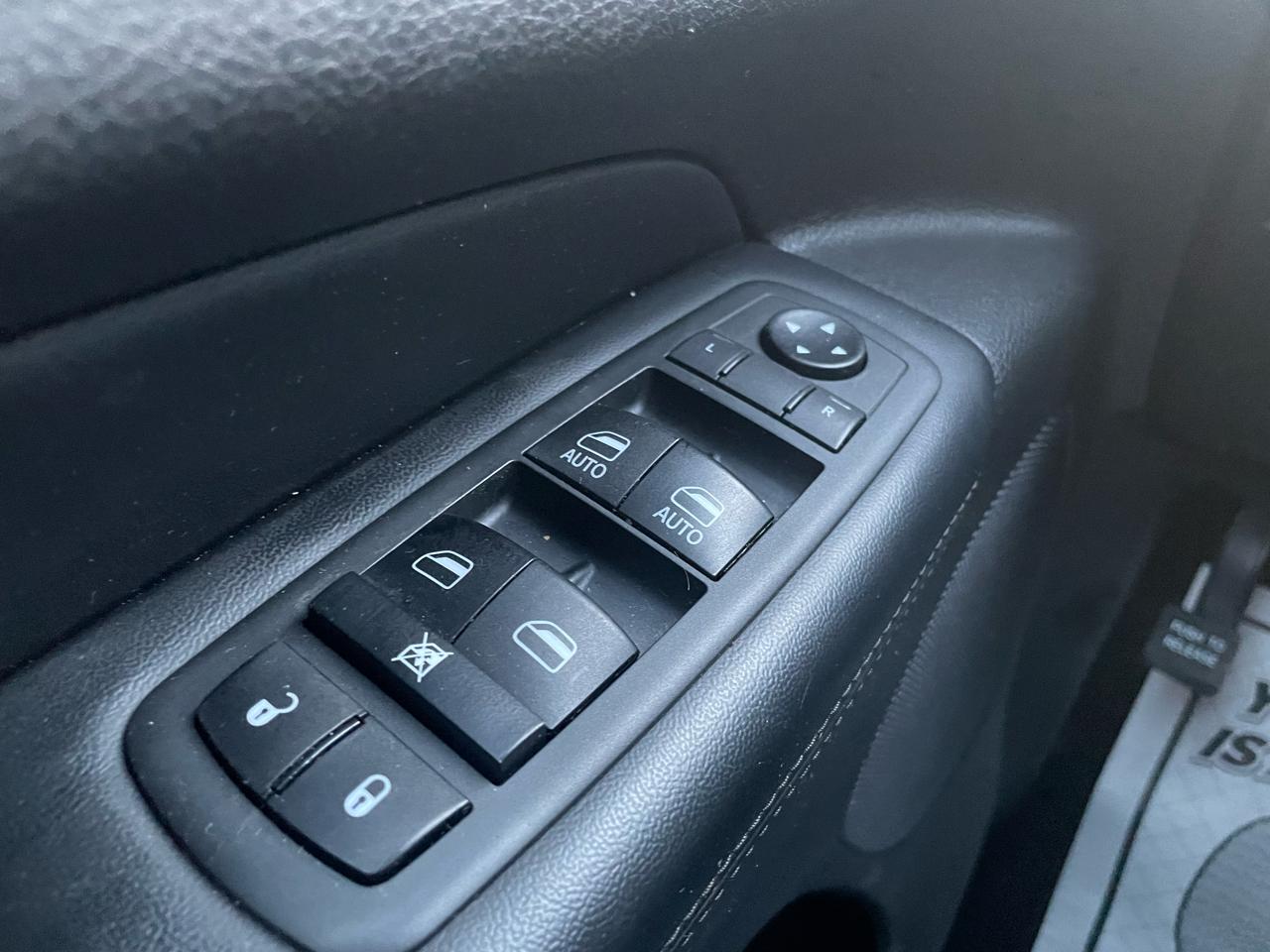 Jeep Grand Cherokee Laredo 4WD 2020