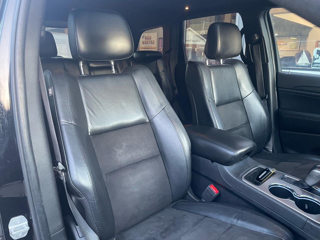 Jeep Grand Cherokee Laredo 4WD 2020