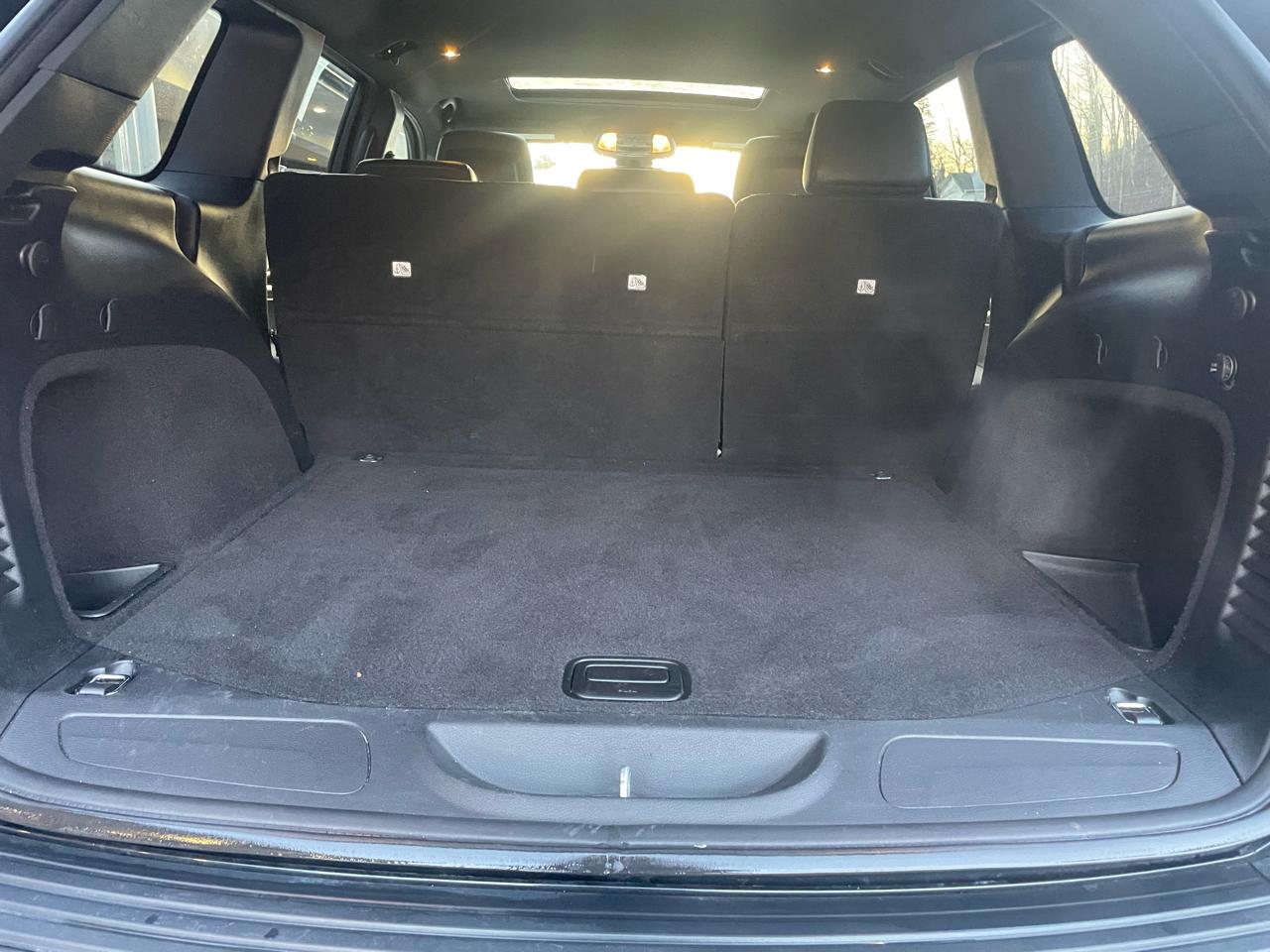 Jeep Grand Cherokee Laredo 4WD 2020