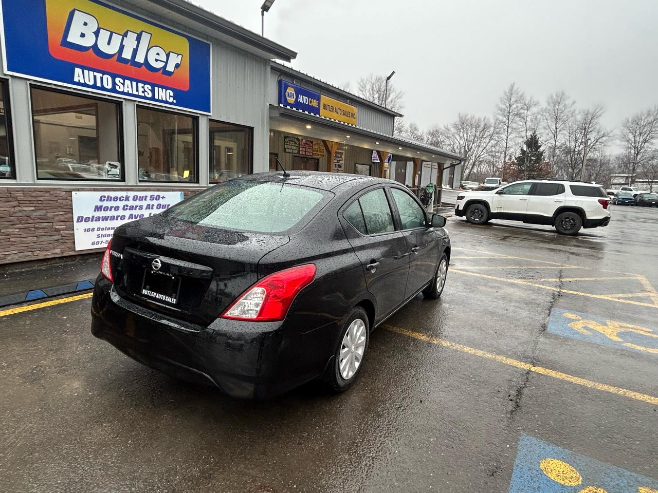 Nissan Versa 1.6 S 5M 2019
