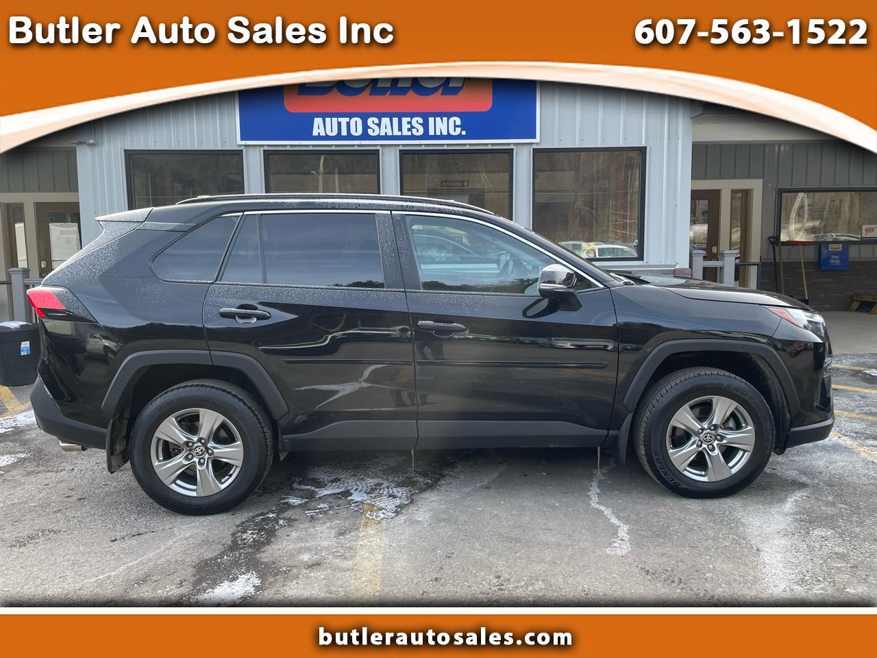 2025 Toyota RAV4 XLE AWD