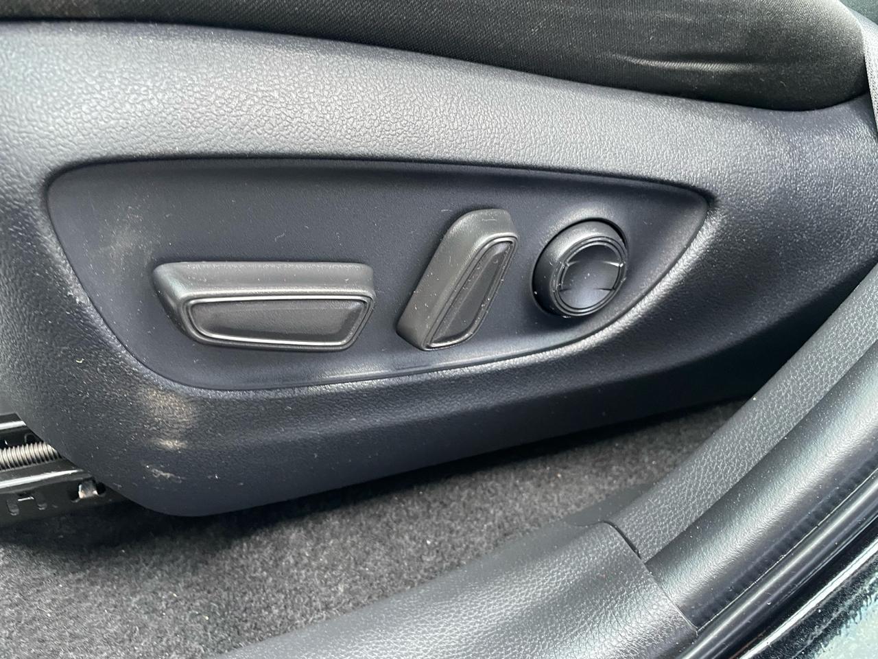 Toyota RAV4 XLE AWD 2025