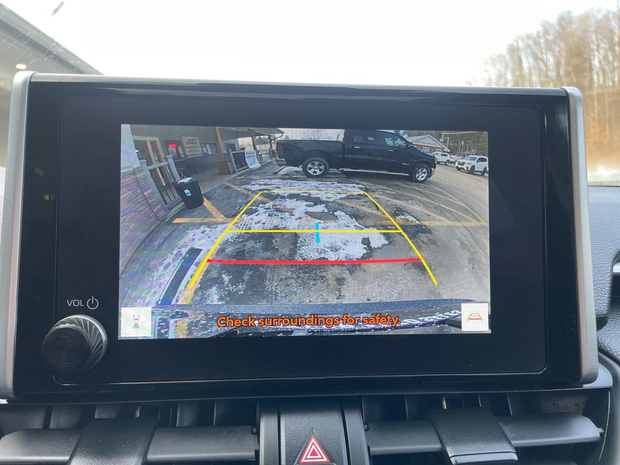 Toyota RAV4 XLE AWD 2025