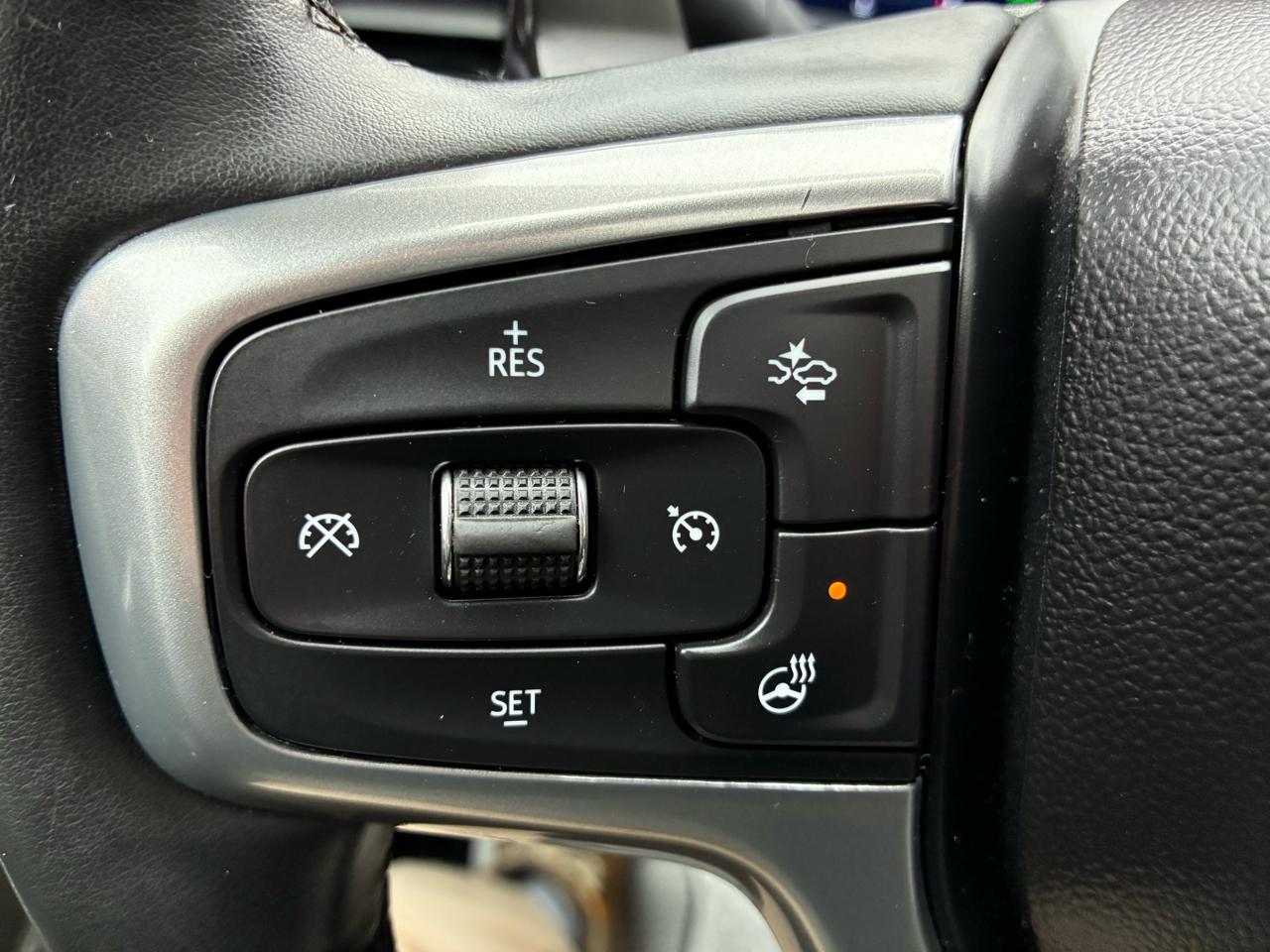 Chevrolet Silverado 1500 RST Crew Cab 4WD 2023