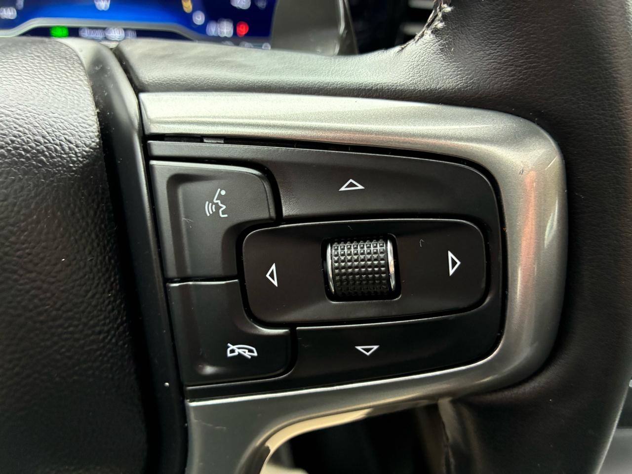 Chevrolet Silverado 1500 RST Crew Cab 4WD 2023