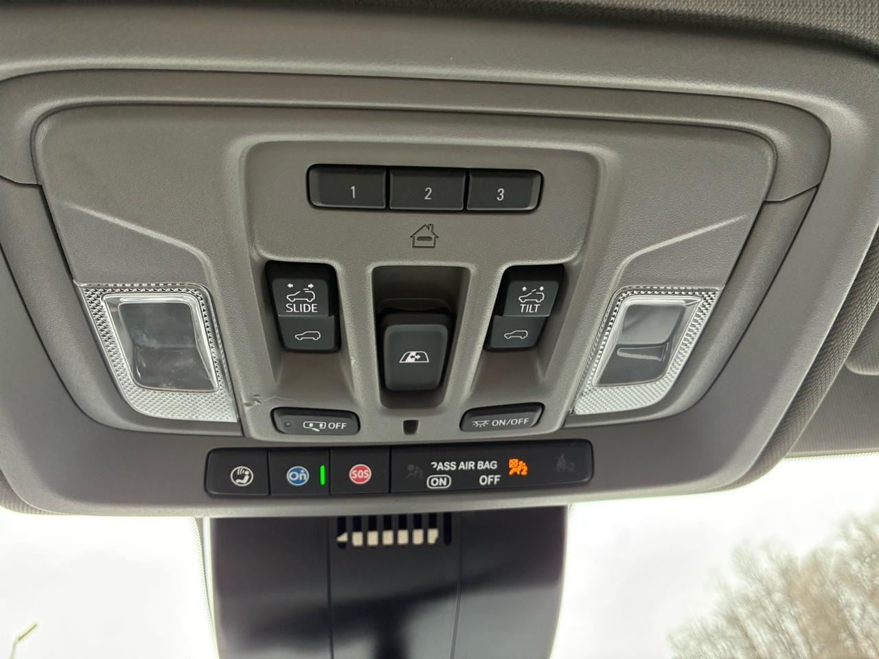 Chevrolet Silverado 1500 RST Crew Cab 4WD 2023