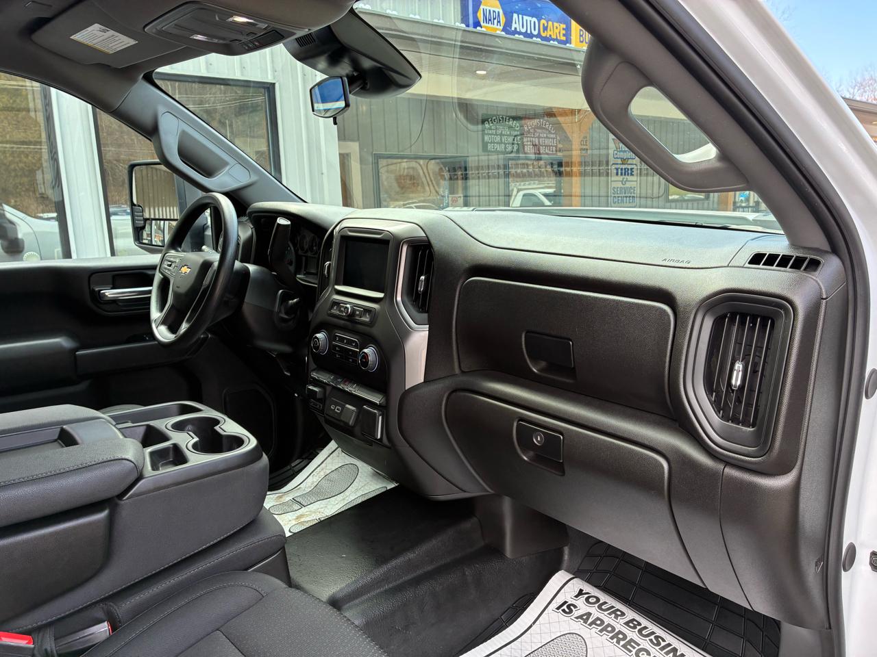 Chevrolet Silverado 2500HD  2025