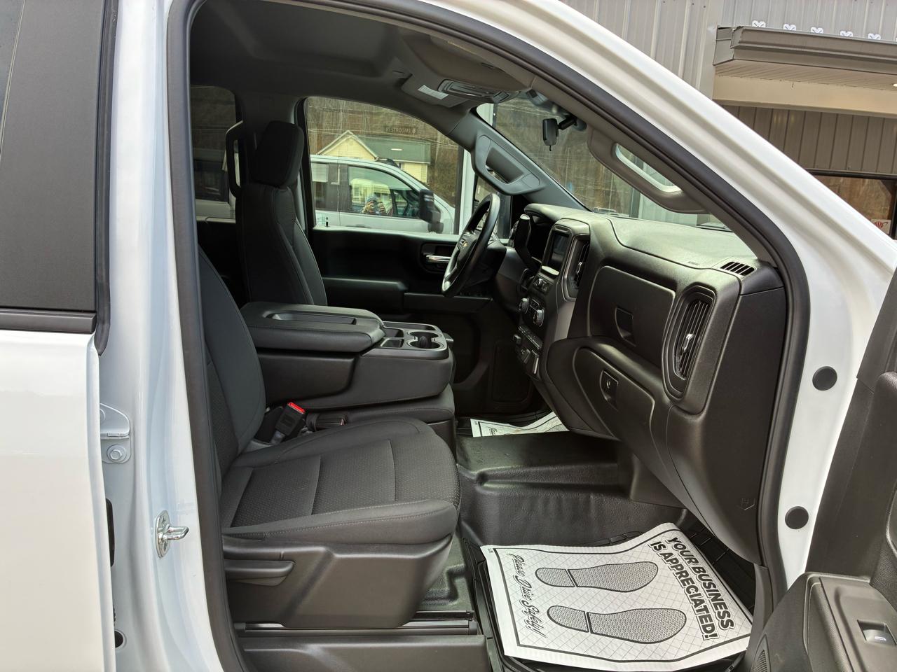 Chevrolet Silverado 2500HD  2025