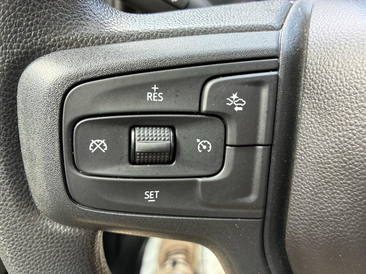 Chevrolet Silverado 2500HD  2025