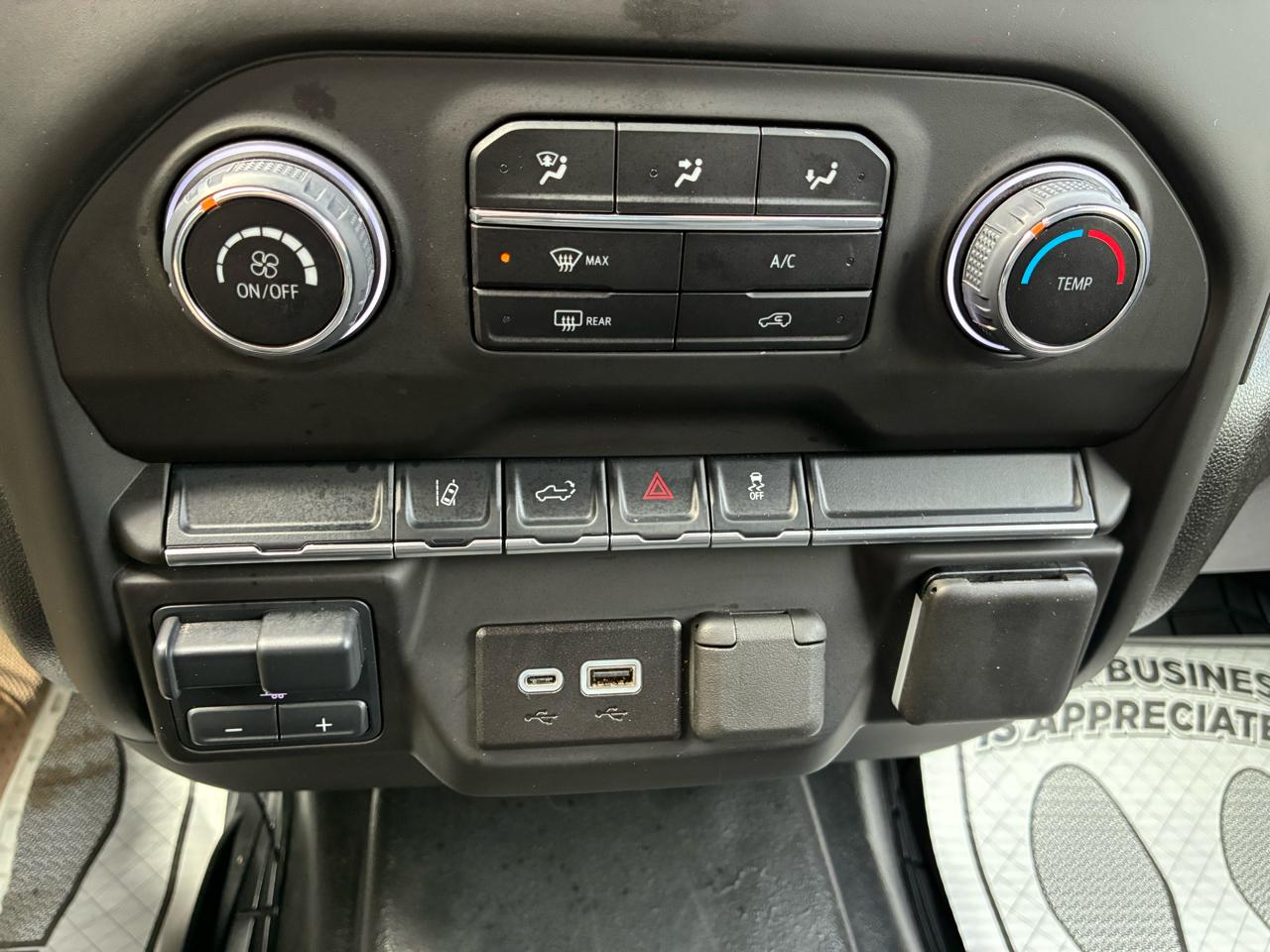 Chevrolet Silverado 2500HD  2025