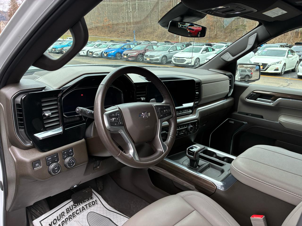 Chevrolet Silverado 1500 RST Crew Cab 4WD 2023