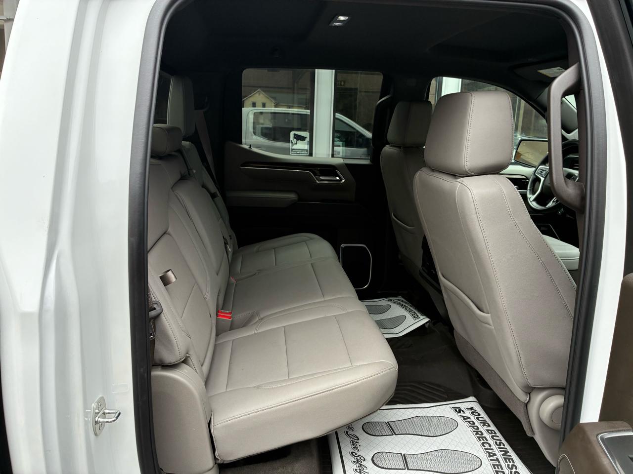 Chevrolet Silverado 1500 RST Crew Cab 4WD 2023