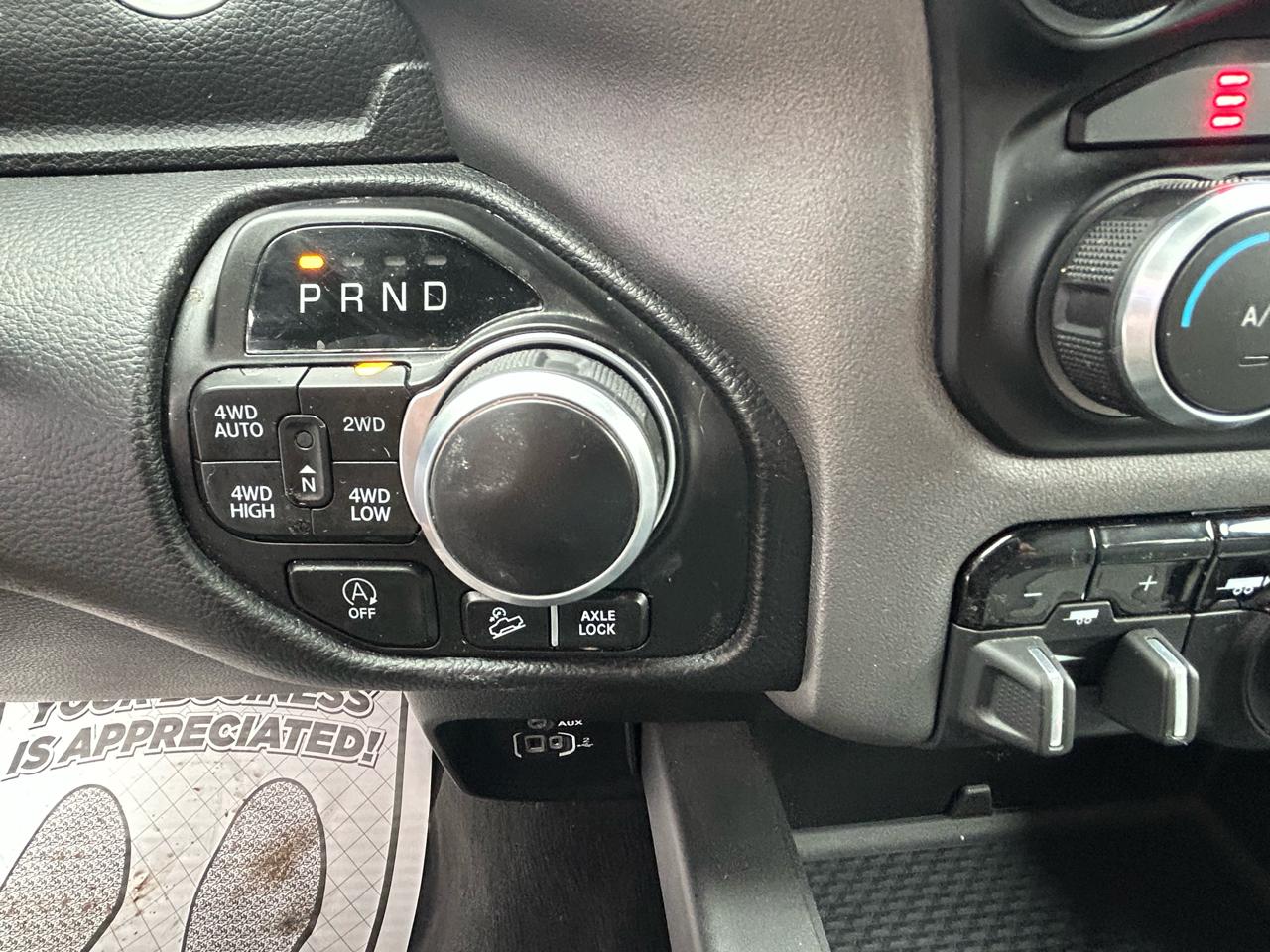 RAM 1500 Big Horn Quad Cab 4WD 2022