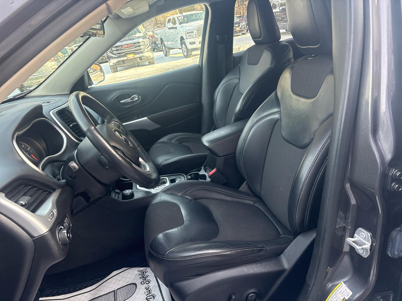 Jeep Cherokee Latitude Plus 4WD 2018