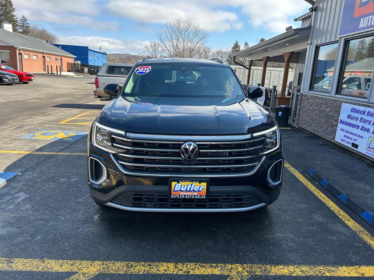 Volkswagen Atlas SE w/Technology 4MOTION 2025