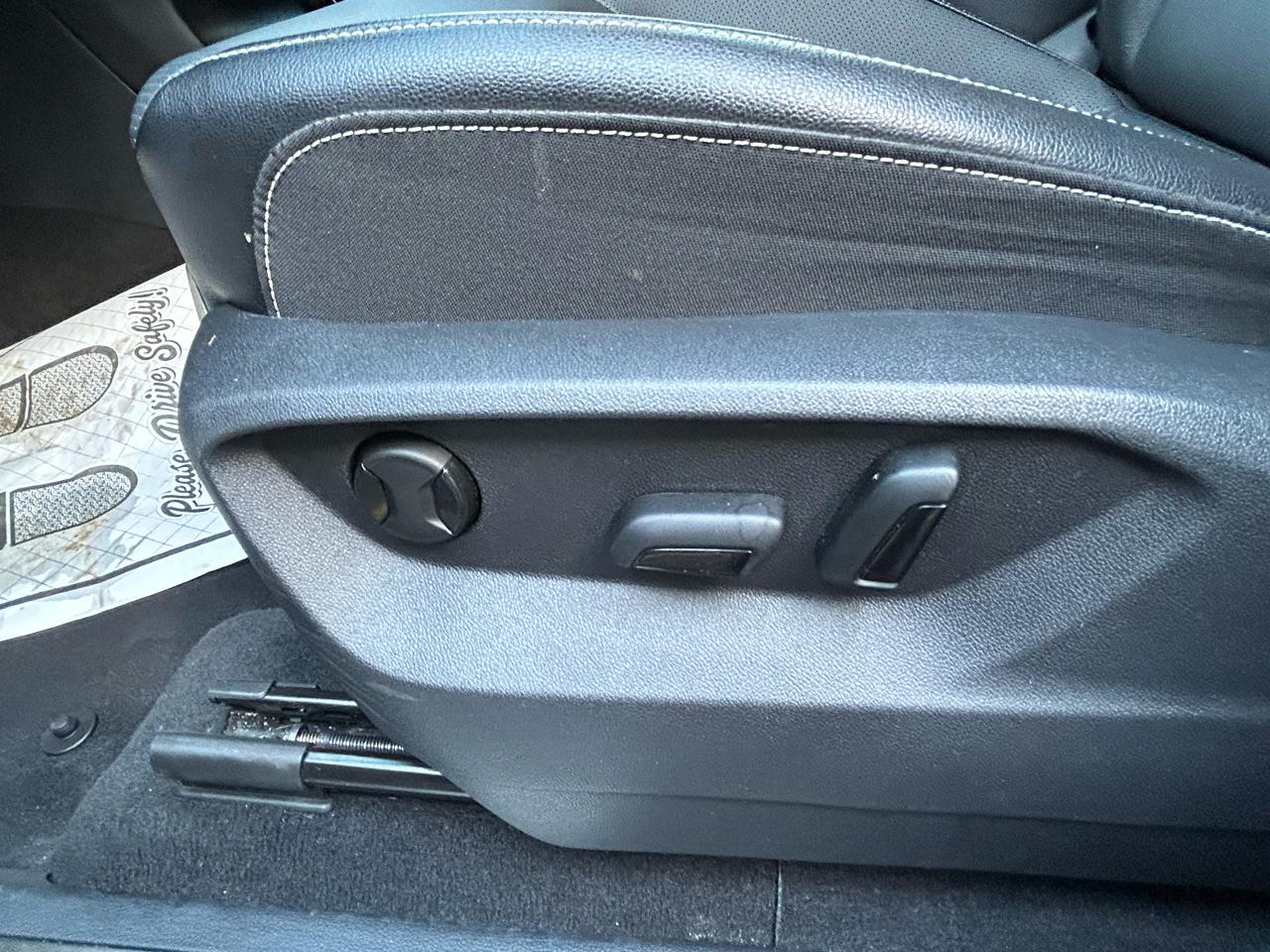 Volkswagen Atlas SE w/Technology 4MOTION 2025