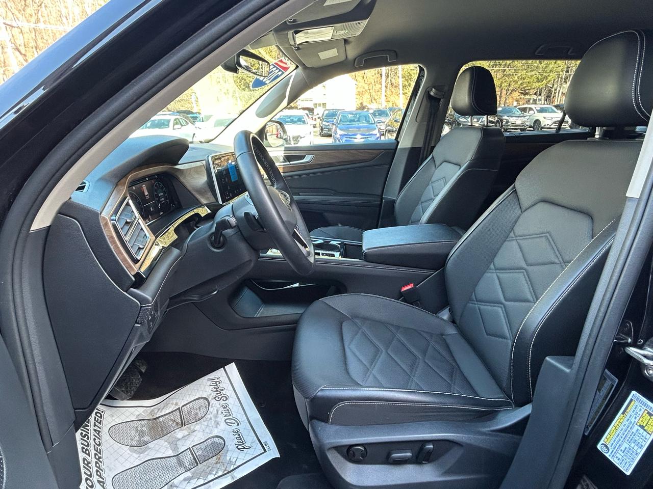 Volkswagen Atlas SE w/Technology 4MOTION 2025