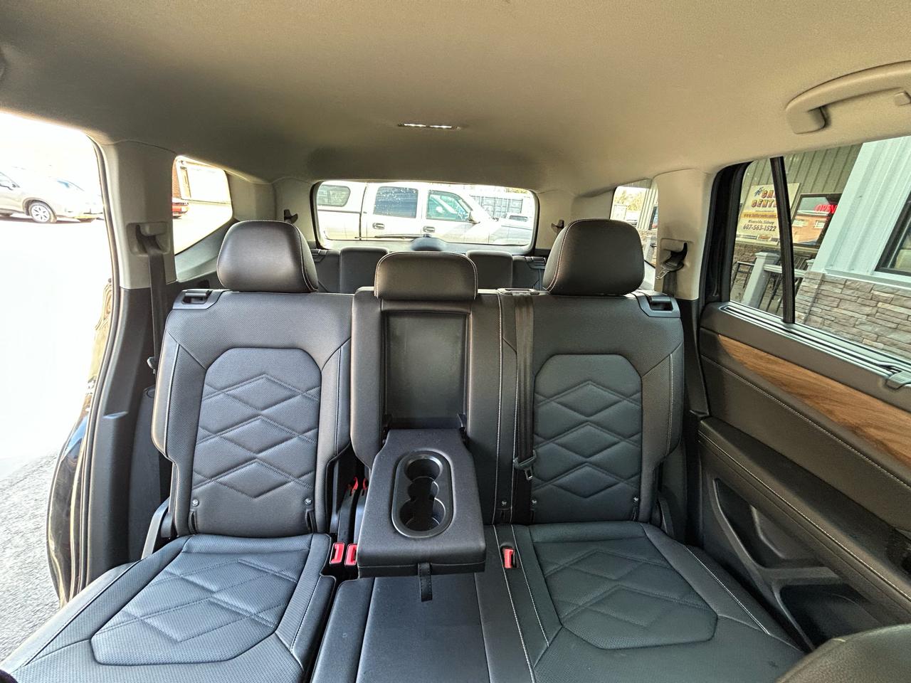 Volkswagen Atlas SE w/Technology 4MOTION 2025