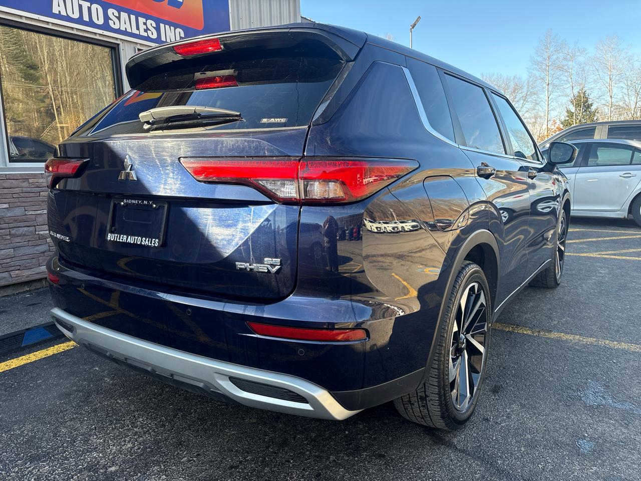 Mitsubishi Outlander PHEV SEL 2024