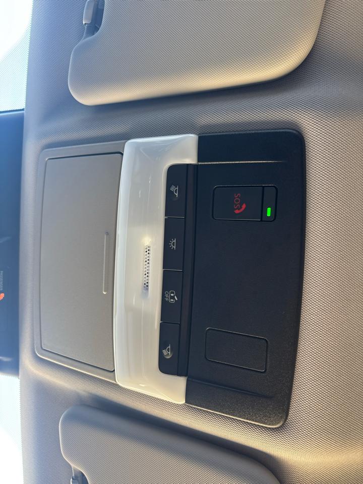 Mitsubishi Outlander PHEV SEL 2024