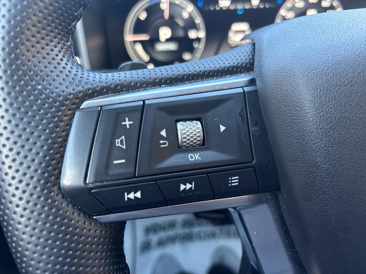 Mitsubishi Outlander PHEV SEL 2024