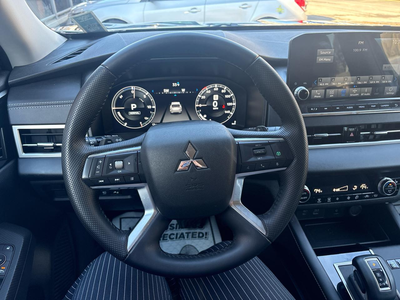 Mitsubishi Outlander PHEV SEL 2024