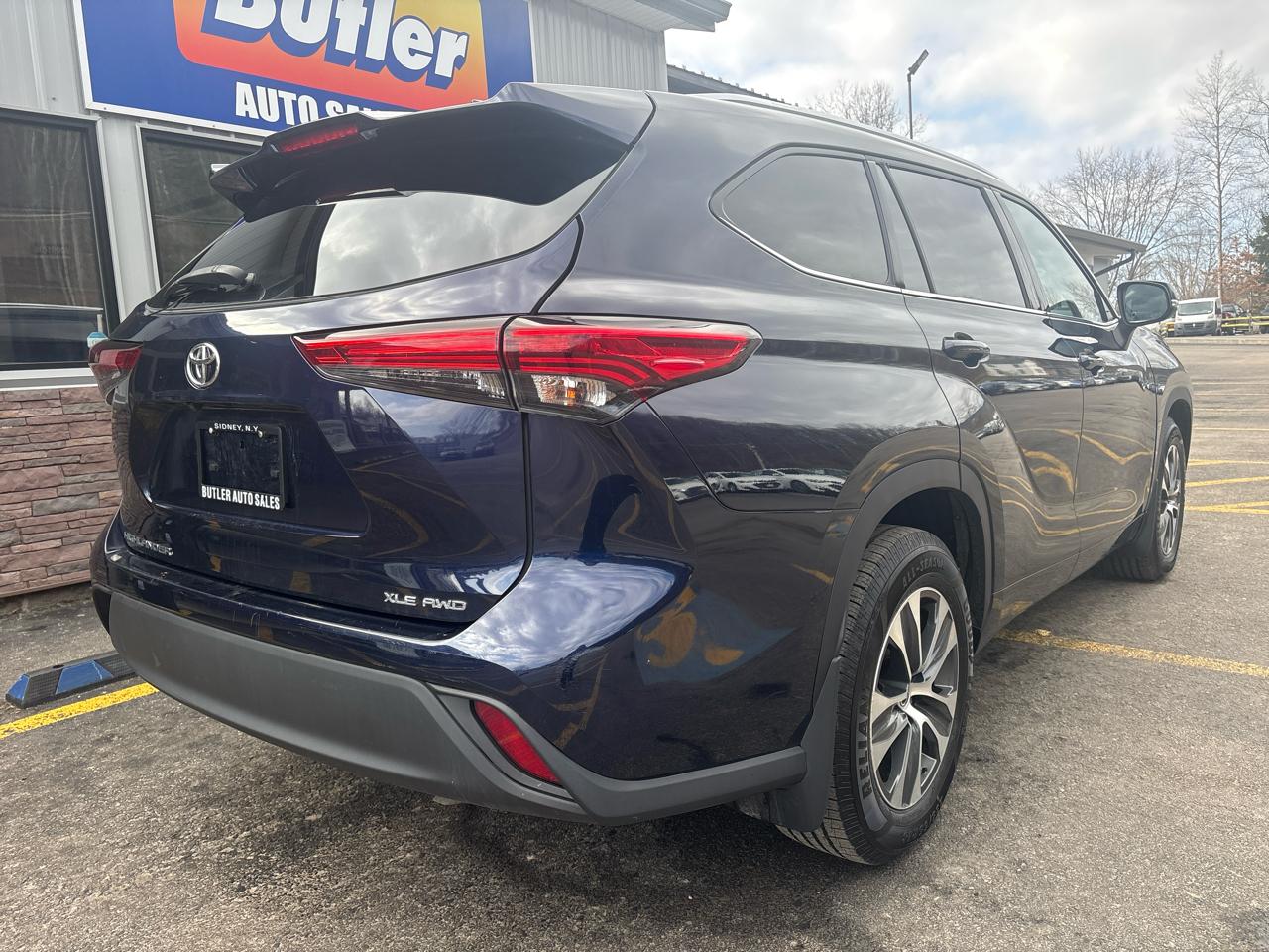 Toyota Highlander XLE AWD V6 2020