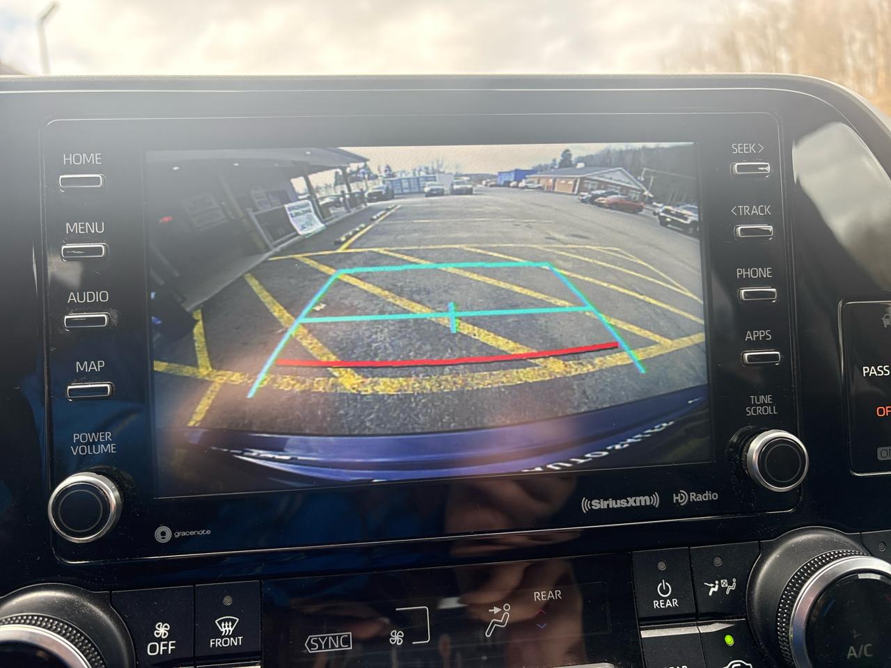 Toyota Highlander XLE AWD V6 2020