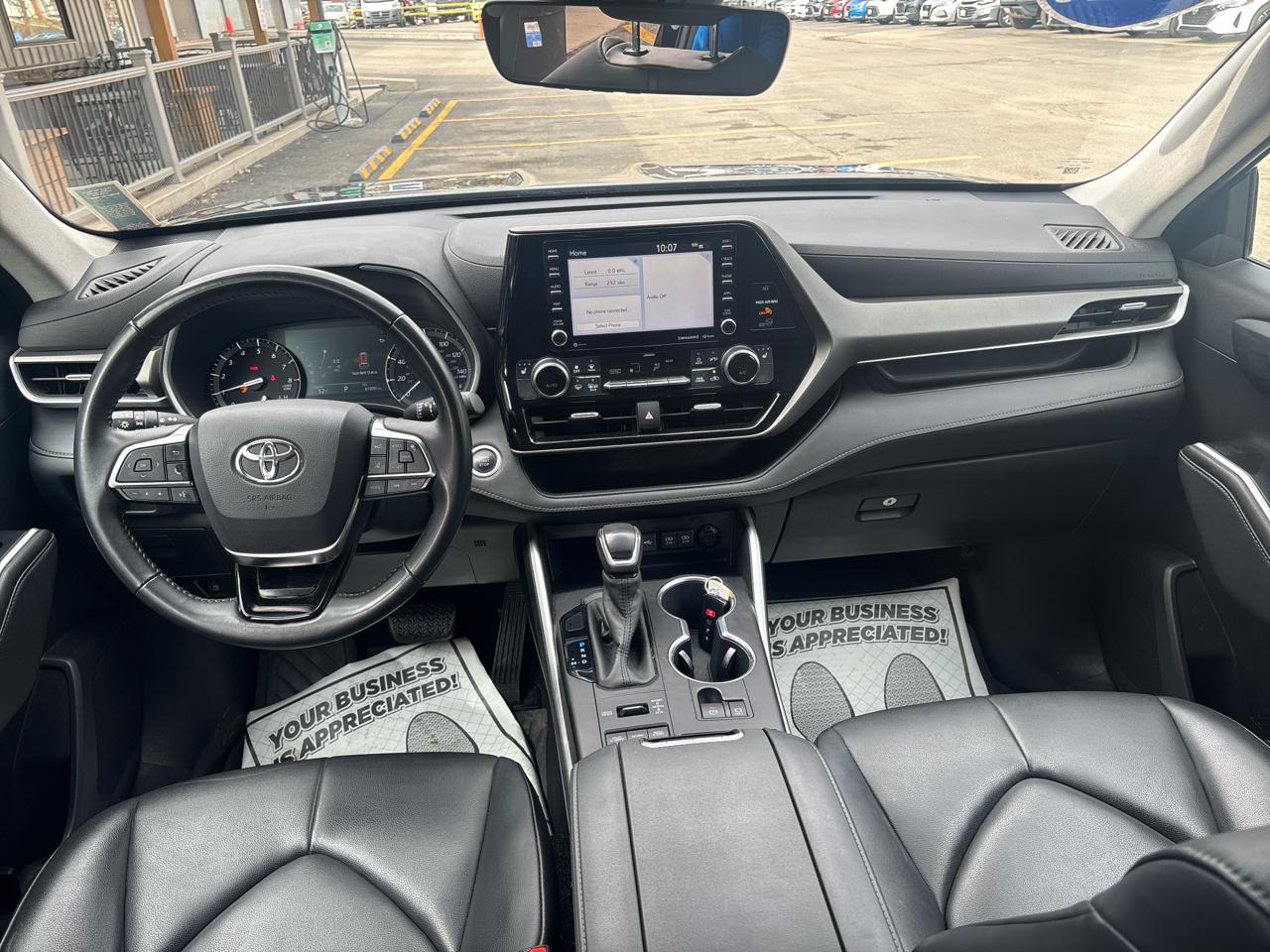 Toyota Highlander XLE AWD V6 2020