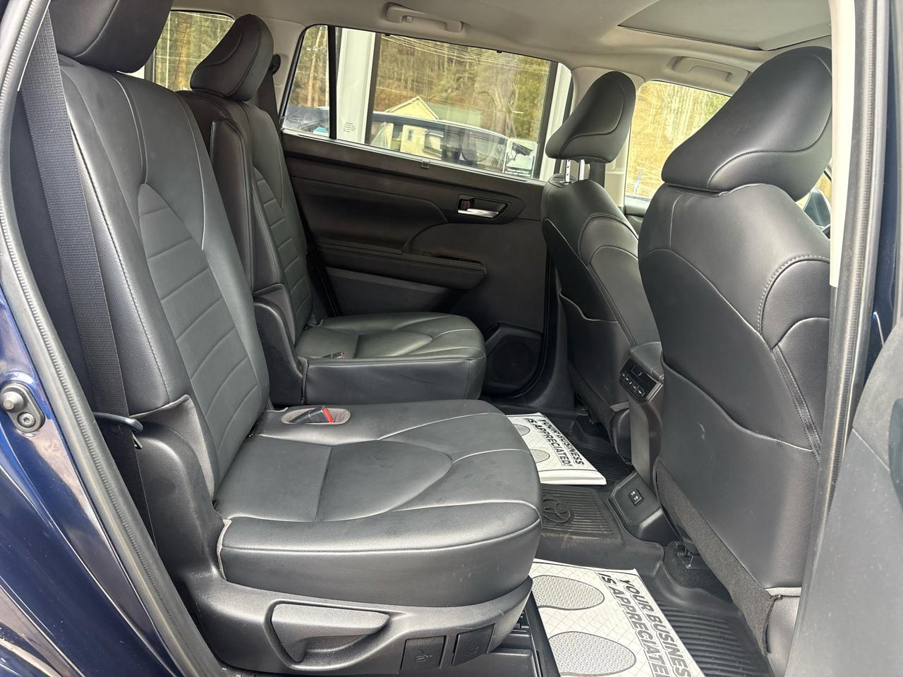 Toyota Highlander XLE AWD V6 2020