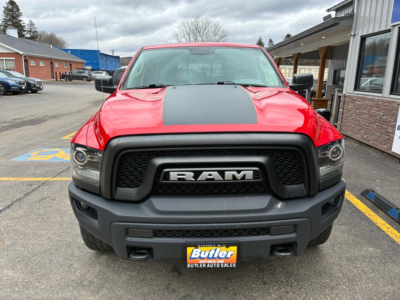 RAM 1500 SLT Quad Cab 4WD 2020