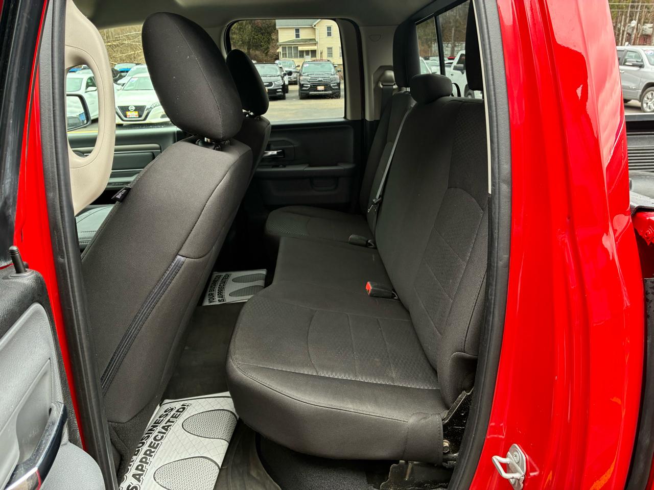 RAM 1500 SLT Quad Cab 4WD 2020