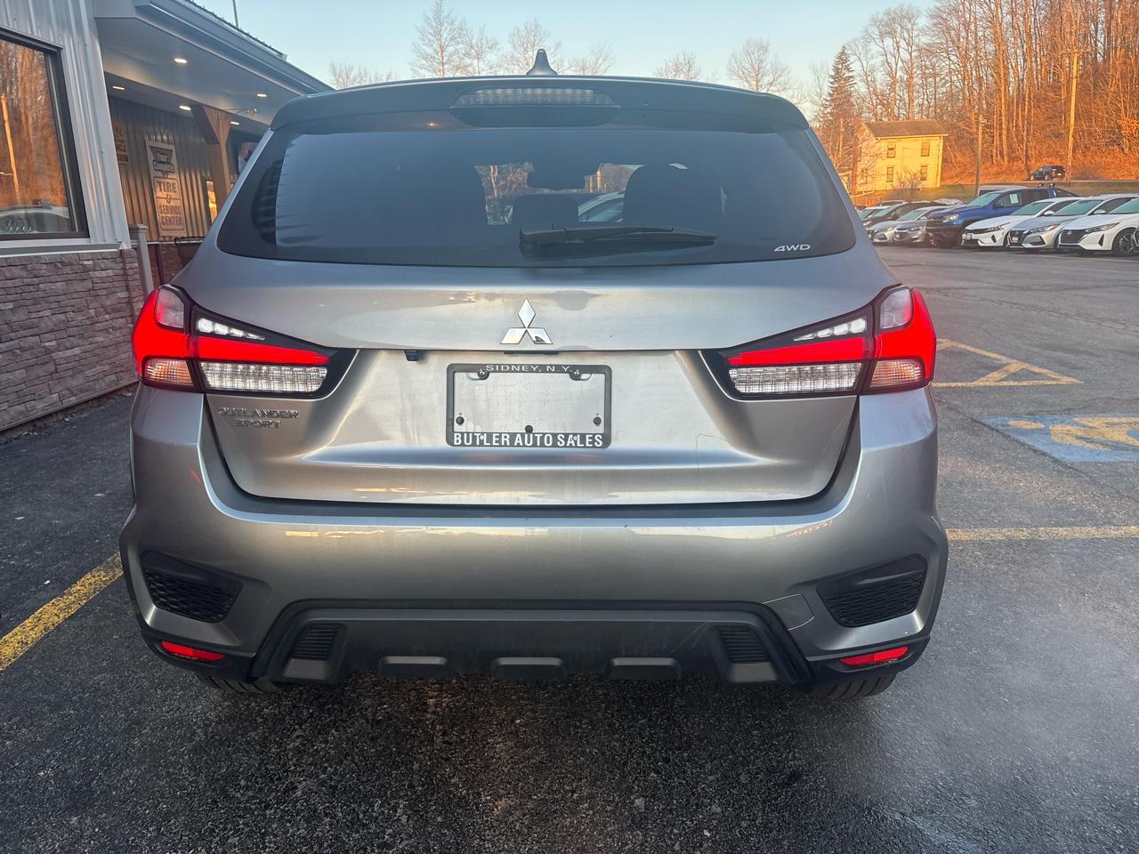 Mitsubishi Outlander Sport 2.0 ES 4WD 2025