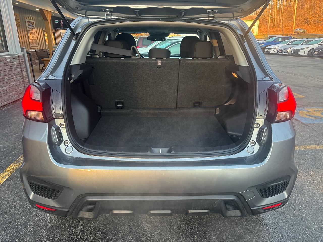 Mitsubishi Outlander Sport 2.0 ES 4WD 2025