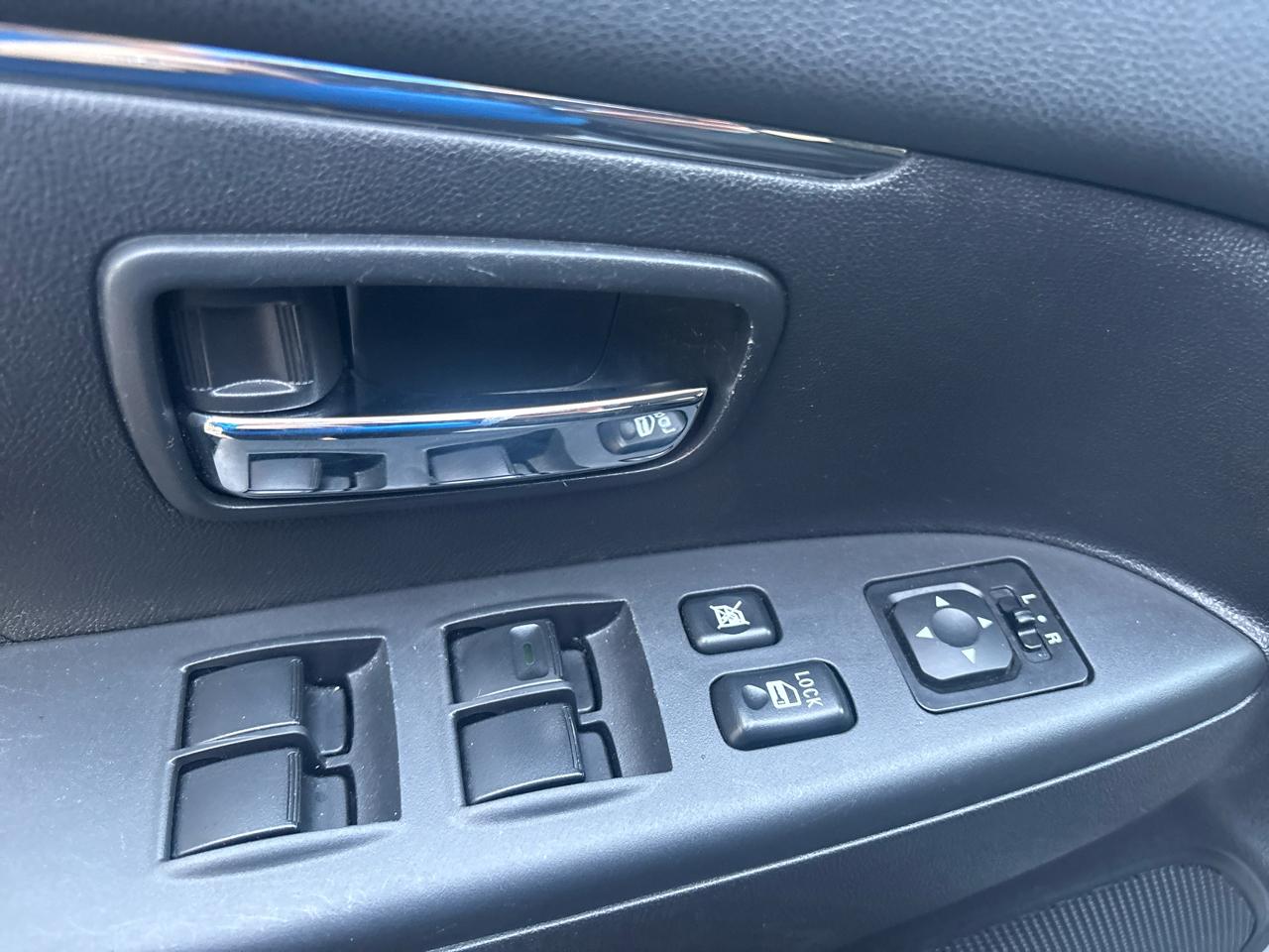 Mitsubishi Outlander Sport 2.0 ES 4WD 2025