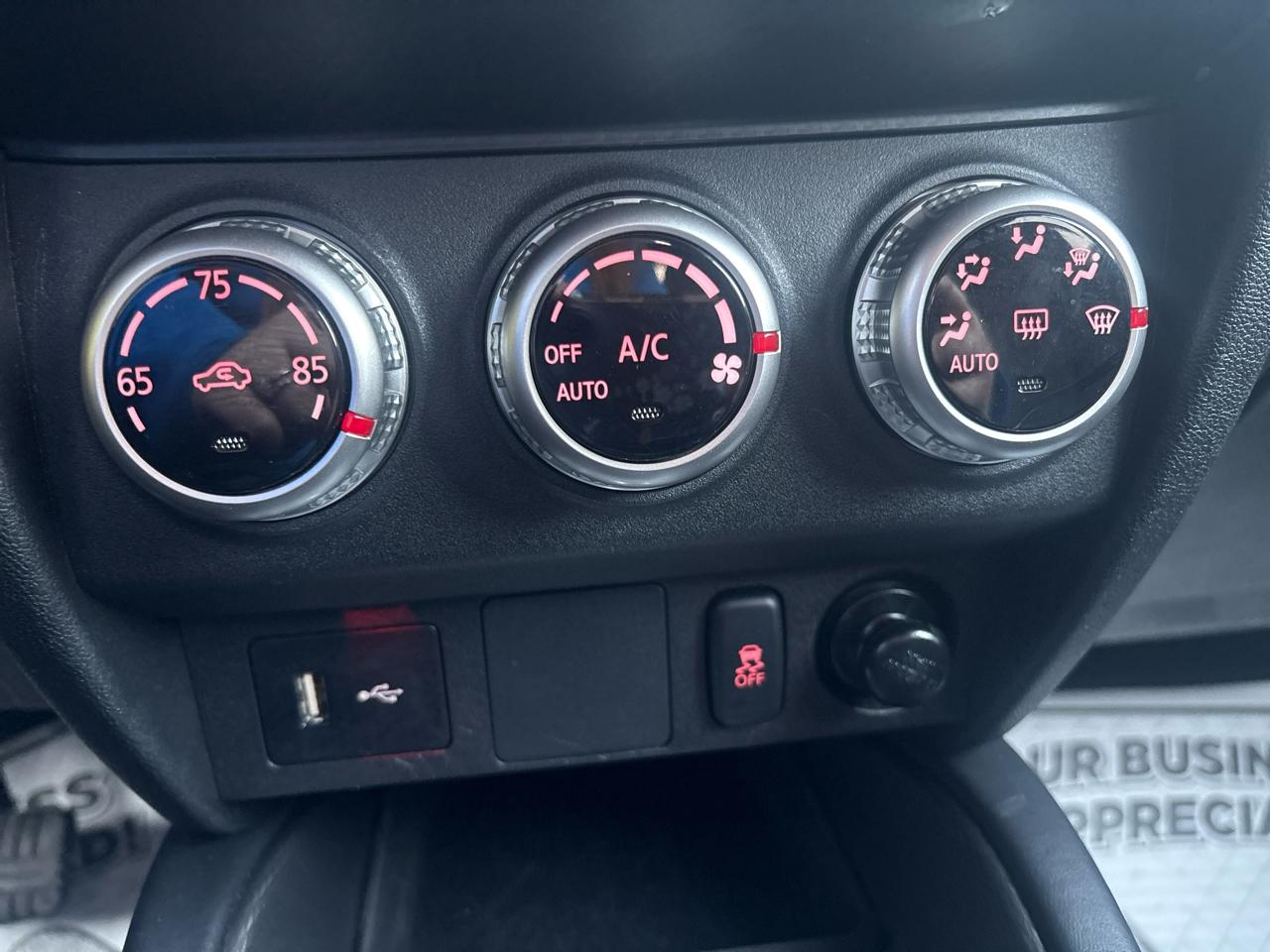 Mitsubishi Outlander Sport 2.0 ES 4WD 2025