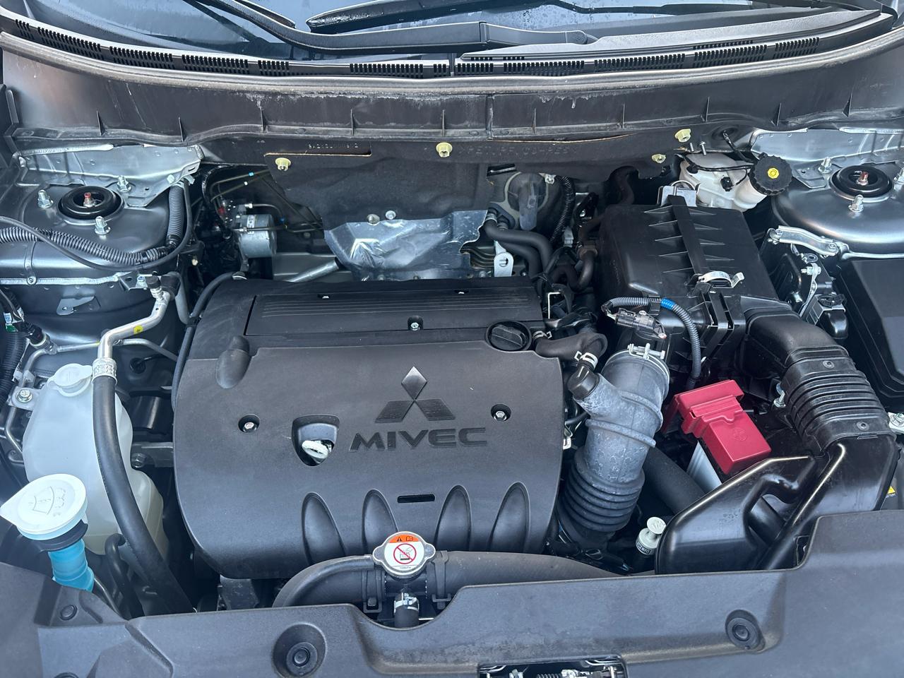 Mitsubishi Outlander Sport 2.0 ES 4WD 2025