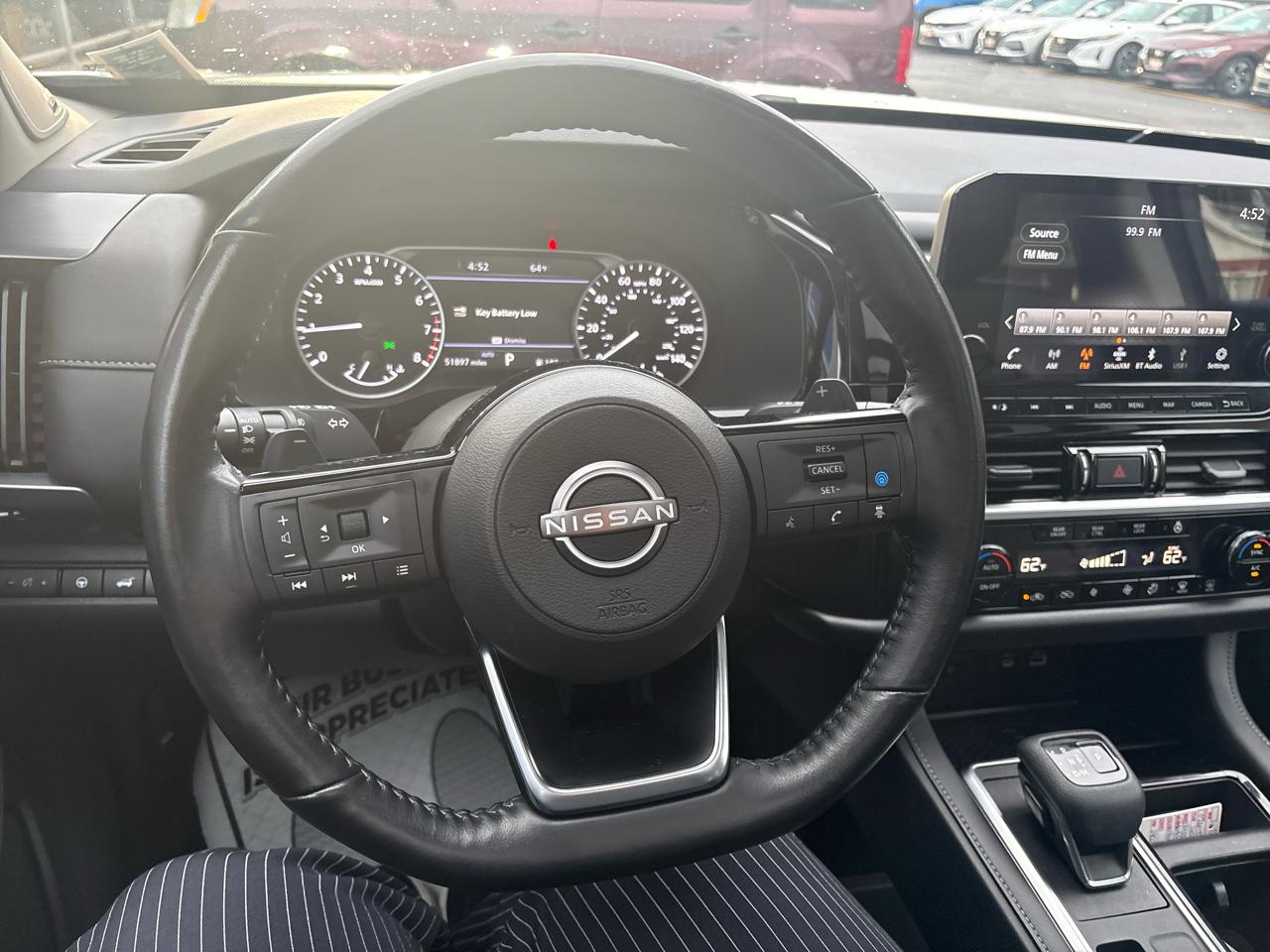 Nissan Pathfinder SL 4WD 2023