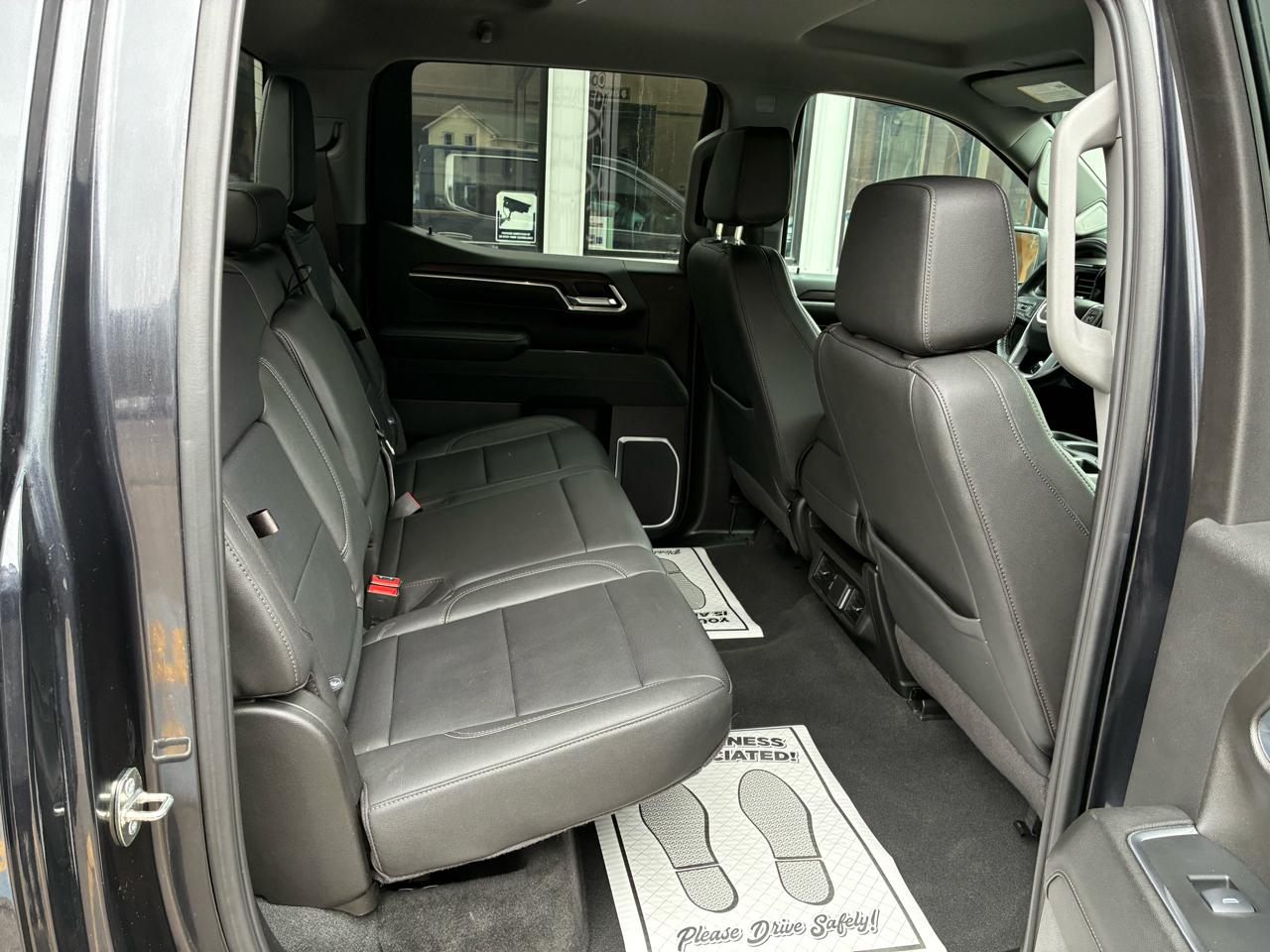 GMC Sierra 1500 SLT Crew Cab 4WD 2024