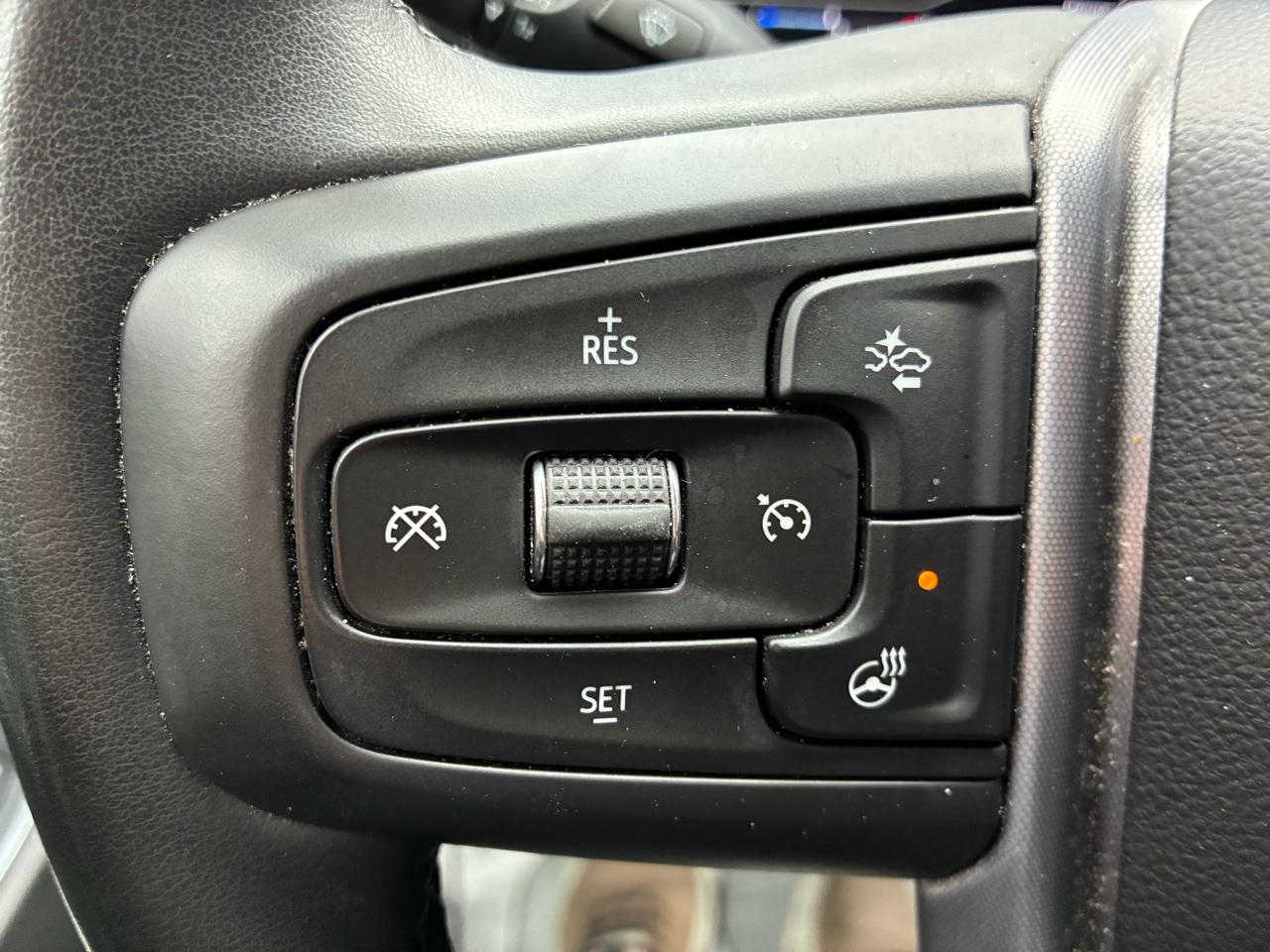 GMC Sierra 1500 SLT Crew Cab 4WD 2024