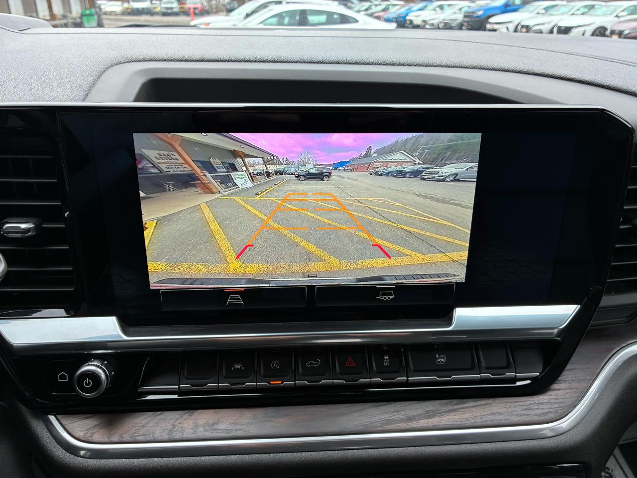 GMC Sierra 1500 SLT Crew Cab 4WD 2024