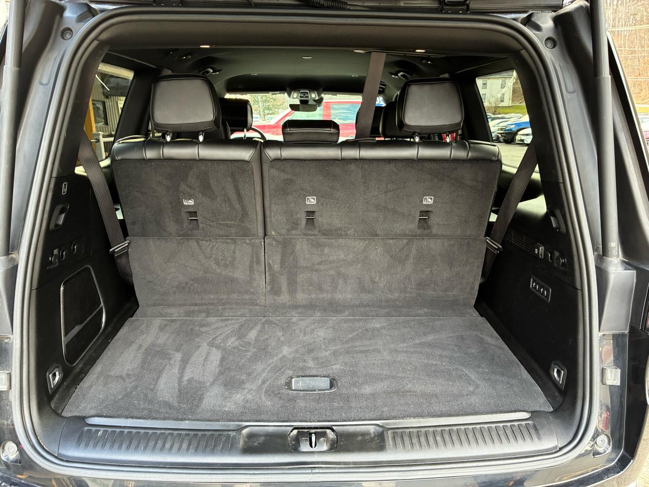 Jeep Wagoneer Series III 4WD 2024