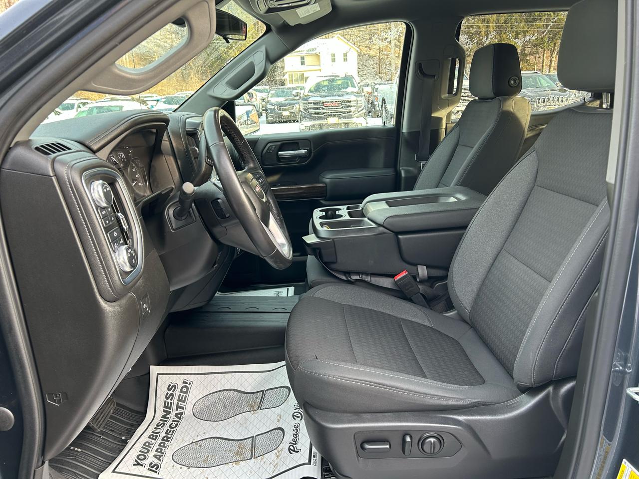 GMC Sierra 1500 SLE Crew Cab Short Box 4WD 2021