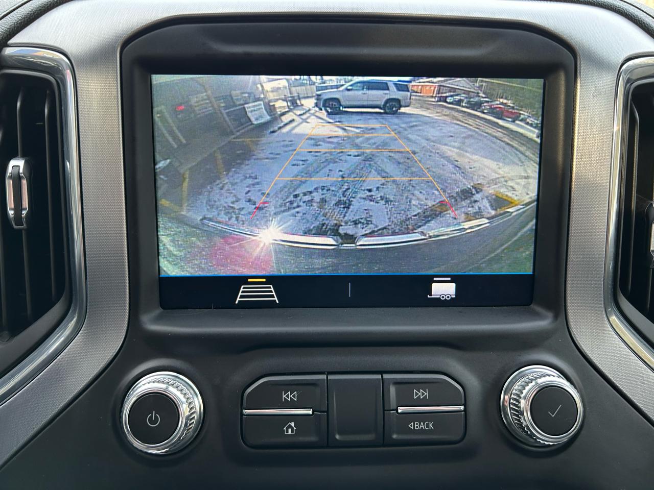 GMC Sierra 1500 SLE Crew Cab Short Box 4WD 2021