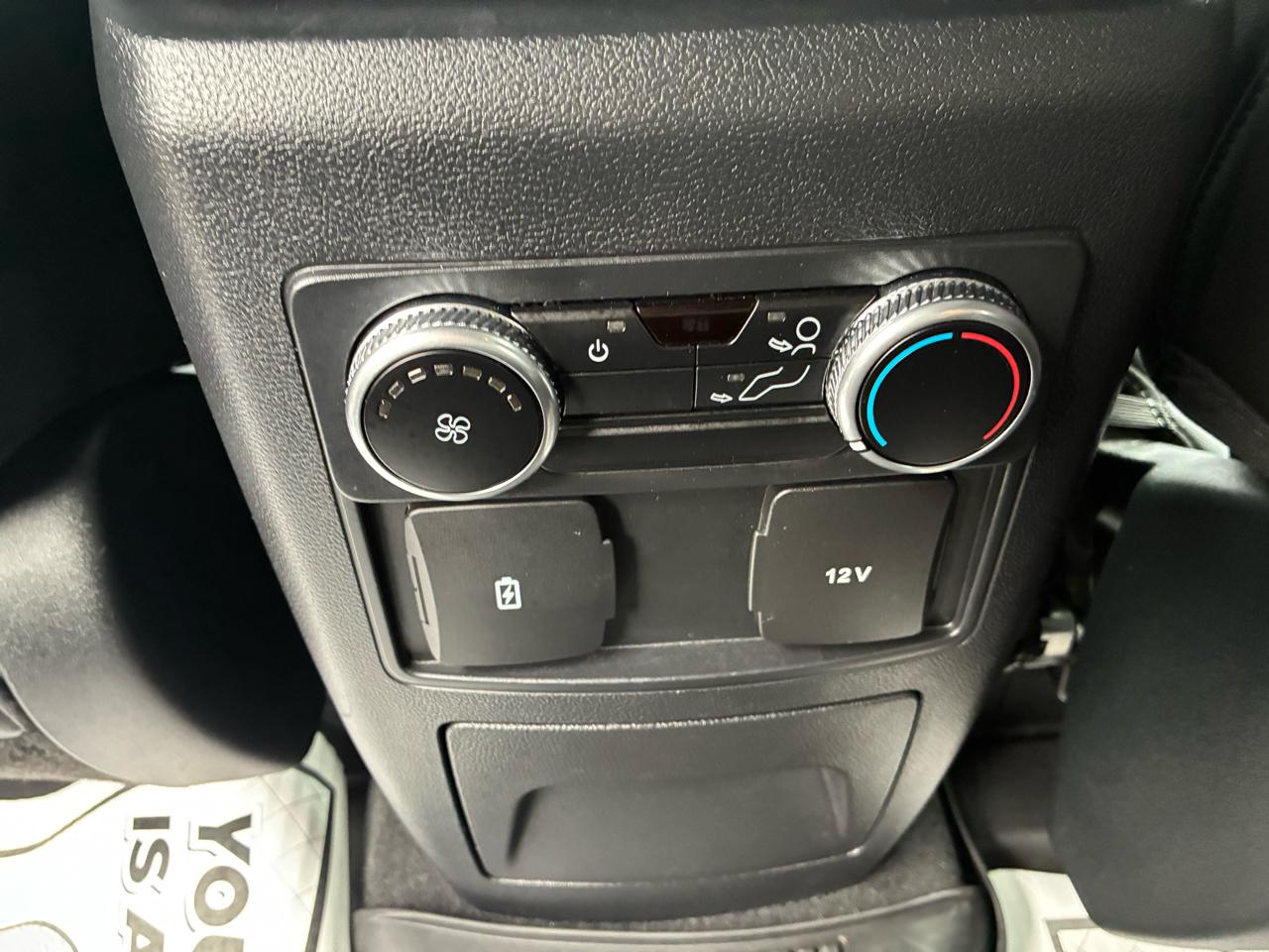 Ford Explorer XLT AWD 2023