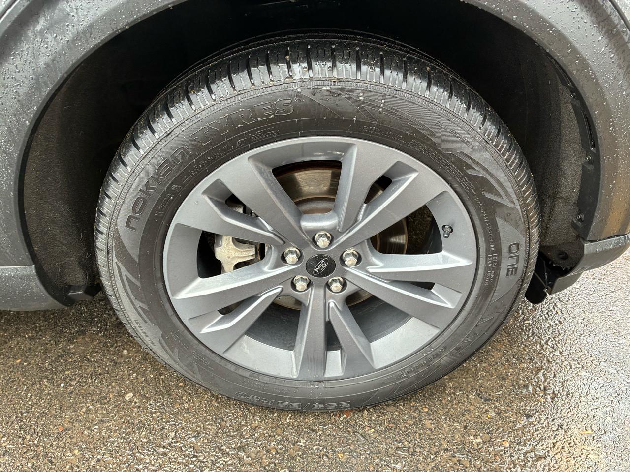 Ford Explorer XLT AWD 2023