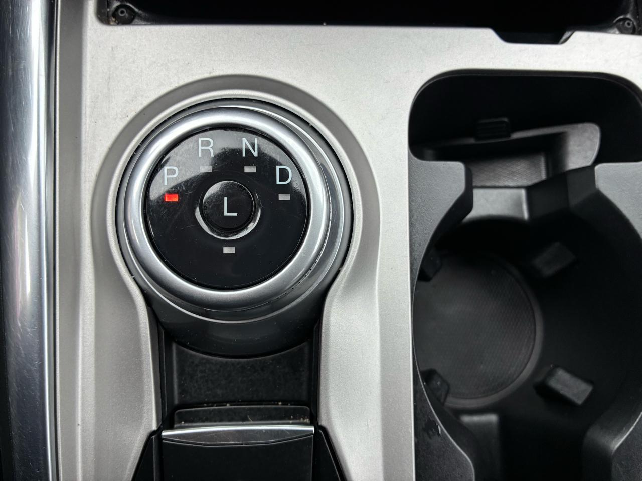 Ford Explorer XLT AWD 2023