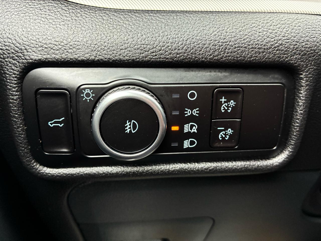 Ford Explorer XLT AWD 2023