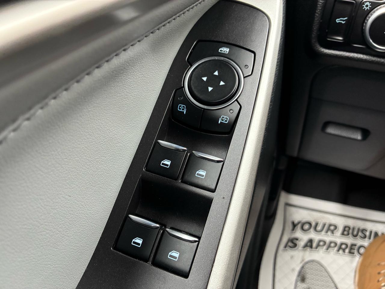 Ford Explorer XLT AWD 2023