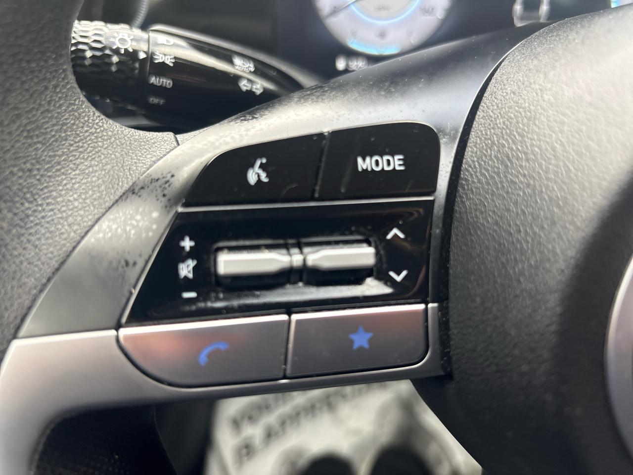 Hyundai Elantra SEL 2024